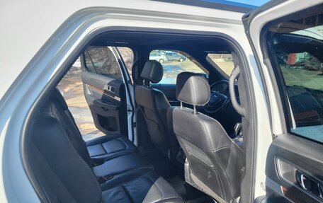 Ford Explorer VI, 2017 год, 3 700 000 рублей, 9 фотография