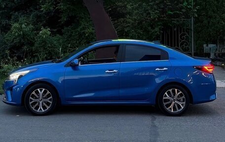 KIA Rio IV, 2020 год, 1 690 000 рублей, 3 фотография