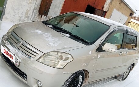 Toyota Raum II, 2005 год, 650 000 рублей, 15 фотография