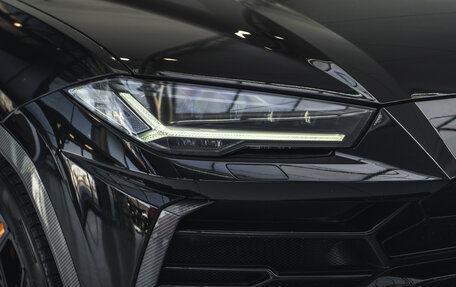 Lamborghini Urus I, 2019 год, 21 000 000 рублей, 11 фотография