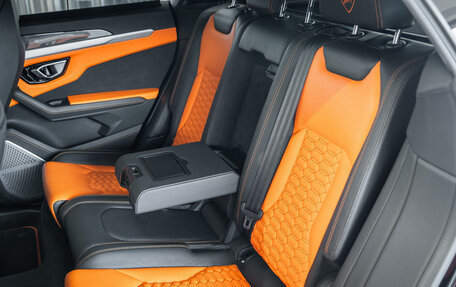 Lamborghini Urus I, 2019 год, 21 000 000 рублей, 20 фотография