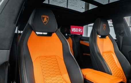 Lamborghini Urus I, 2019 год, 21 000 000 рублей, 19 фотография