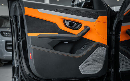 Lamborghini Urus I, 2019 год, 21 000 000 рублей, 22 фотография