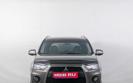 Mitsubishi Outlander III рестайлинг 3, 2010 год, 1 249 000 рублей, 2 фотография