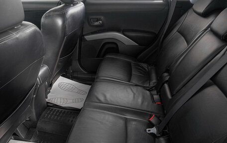 Mitsubishi Outlander III рестайлинг 3, 2010 год, 1 249 000 рублей, 10 фотография