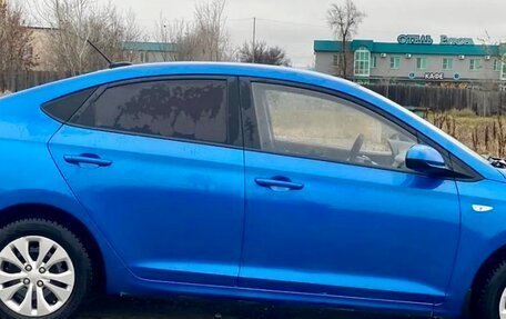 Hyundai Solaris II рестайлинг, 2019 год, 1 150 000 рублей, 4 фотография