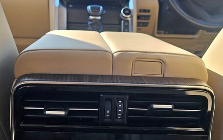 Toyota Land Cruiser, 2021 год, 10 900 000 рублей, 9 фотография