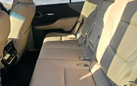 Toyota Land Cruiser, 2021 год, 10 900 000 рублей, 4 фотография