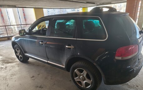 Volkswagen Touareg III, 2005 год, 710 000 рублей, 4 фотография