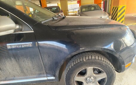 Volkswagen Touareg III, 2005 год, 710 000 рублей, 8 фотография