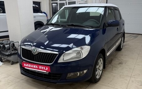 Skoda Fabia II, 2010 год, 465 000 рублей, 2 фотография
