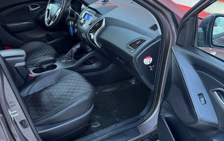 Hyundai ix35 I рестайлинг, 2011 год, 930 000 рублей, 12 фотография