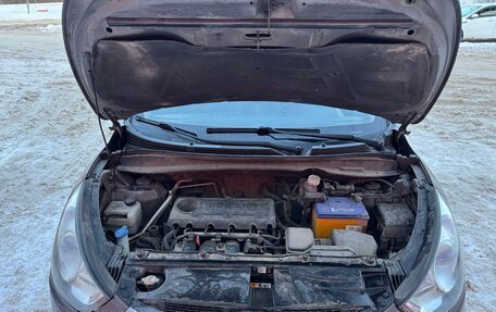 Hyundai ix35 I рестайлинг, 2011 год, 930 000 рублей, 15 фотография