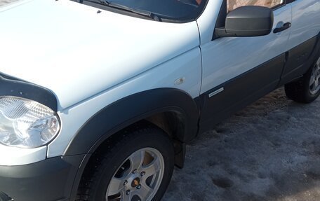 Chevrolet Niva I рестайлинг, 2014 год, 700 000 рублей, 5 фотография