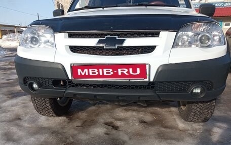 Chevrolet Niva I рестайлинг, 2014 год, 700 000 рублей, 4 фотография