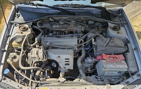 Toyota Avensis III рестайлинг, 2002 год, 420 000 рублей, 4 фотография