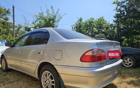 Toyota Avensis III рестайлинг, 2002 год, 420 000 рублей, 11 фотография