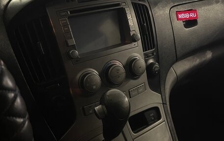 Hyundai Grand Starex Grand Starex I рестайлинг 2, 2008 год, 670 000 рублей, 5 фотография