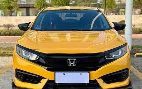 Honda Civic IX, 2016 год, 1 100 000 рублей, 3 фотография