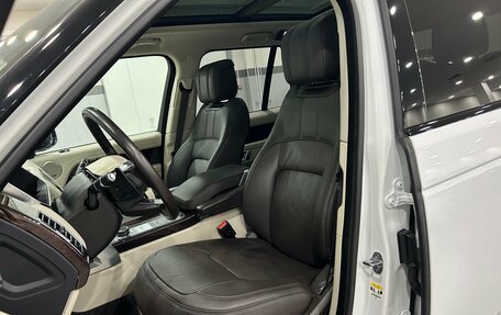 Land Rover Range Rover IV рестайлинг, 2019 год, 5 590 000 рублей, 18 фотография