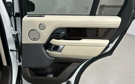 Land Rover Range Rover IV рестайлинг, 2019 год, 5 590 000 рублей, 26 фотография