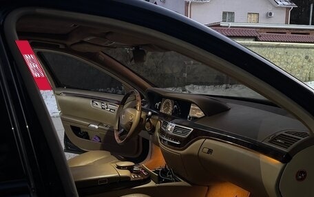 Mercedes-Benz S-Класс, 2006 год, 1 190 000 рублей, 21 фотография