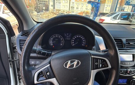 Hyundai Solaris II рестайлинг, 2014 год, 890 000 рублей, 21 фотография