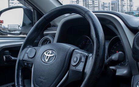 Toyota RAV4, 2017 год, 2 350 000 рублей, 12 фотография