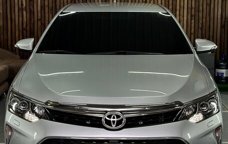 Toyota Camry, 2018 год, 2 750 000 рублей, 1 фотография