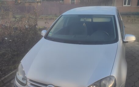 Volkswagen Golf V, 2004 год, 500 000 рублей, 1 фотография