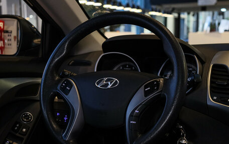 Hyundai Elantra V, 2015 год, 1 080 000 рублей, 16 фотография