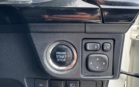 Toyota Corolla, 2018 год, 1 495 000 рублей, 4 фотография