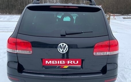 Volkswagen Touareg III, 2005 год, 1 100 000 рублей, 3 фотография