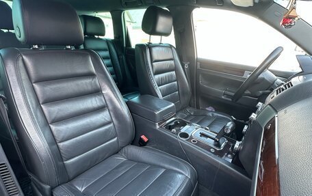 Volkswagen Touareg III, 2005 год, 1 100 000 рублей, 12 фотография