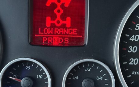 Volkswagen Touareg III, 2005 год, 1 100 000 рублей, 5 фотография