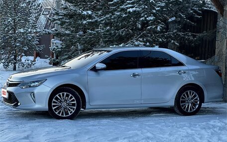 Toyota Camry, 2018 год, 2 750 000 рублей, 5 фотография