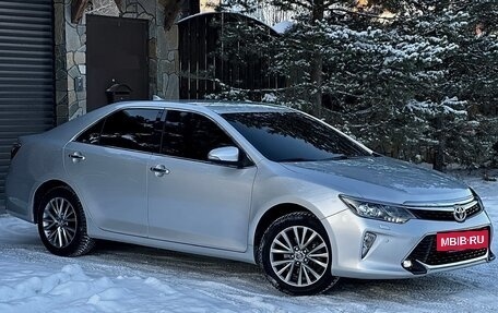 Toyota Camry, 2018 год, 2 750 000 рублей, 3 фотография
