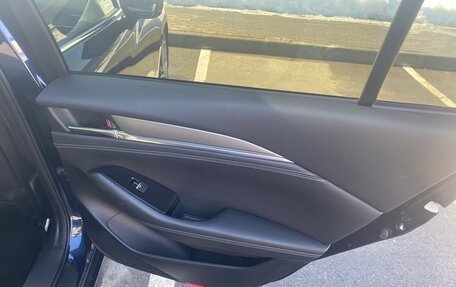 Mazda 6, 2018 год, 1 880 000 рублей, 14 фотография