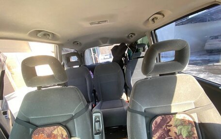 Ford Galaxy II, 2004 год, 400 000 рублей, 15 фотография