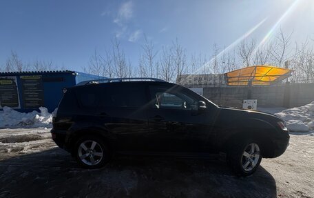 Mitsubishi Outlander III рестайлинг 3, 2010 год, 650 000 рублей, 5 фотография