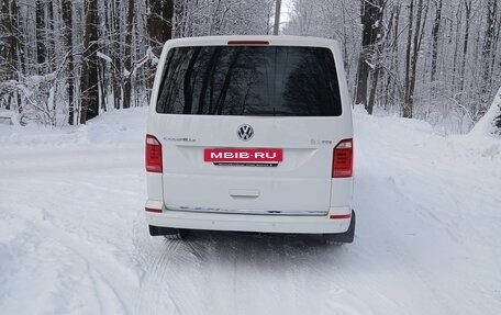 Volkswagen Caravelle T6 рестайлинг, 2017 год, 3 680 000 рублей, 3 фотография