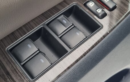 Toyota Avensis III рестайлинг, 2012 год, 1 390 000 рублей, 27 фотография