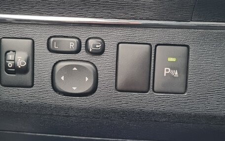 Toyota Avensis III рестайлинг, 2012 год, 1 390 000 рублей, 33 фотография