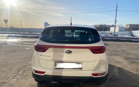 KIA Sportage IV рестайлинг, 2016 год, 1 400 000 рублей, 9 фотография