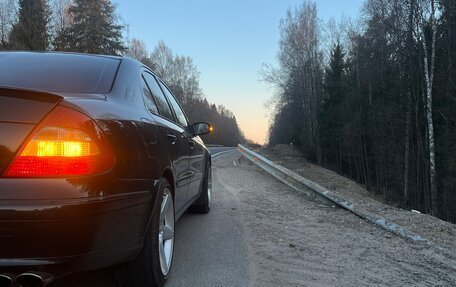 Mercedes-Benz E-Класс, 2003 год, 750 000 рублей, 8 фотография