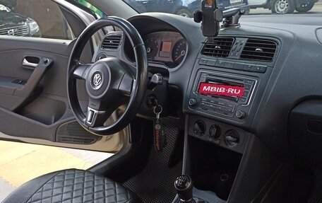 Volkswagen Polo VI (EU Market), 2012 год, 810 000 рублей, 15 фотография