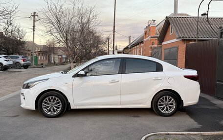 KIA Rio IV, 2017 год, 1 350 000 рублей, 5 фотография