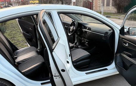 KIA Rio IV, 2017 год, 1 350 000 рублей, 11 фотография