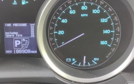 Toyota Land Cruiser 200, 2008 год, 3 350 000 рублей, 10 фотография