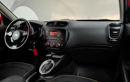 KIA Soul II рестайлинг, 2014 год, 1 279 000 рублей, 13 фотография